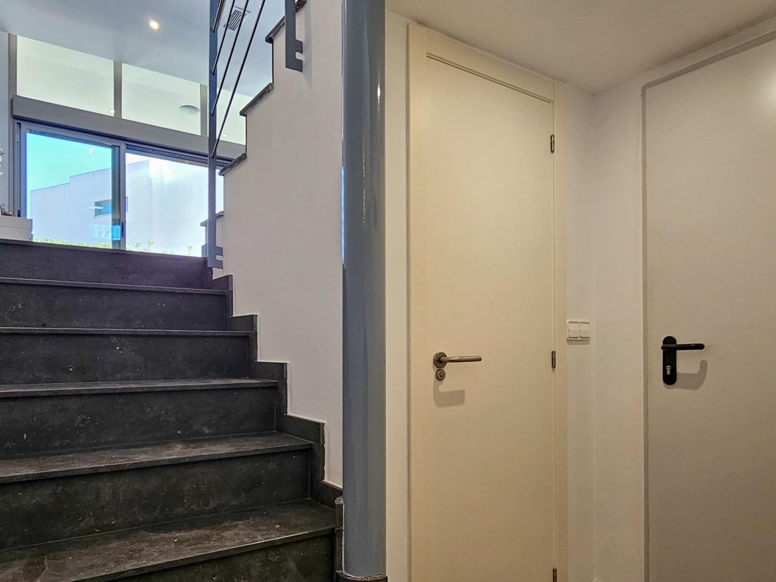 3 soveværelse Rækkehus til salg i Daimus med swimmingpool garage - € 329.000 (Ref: 9695392)