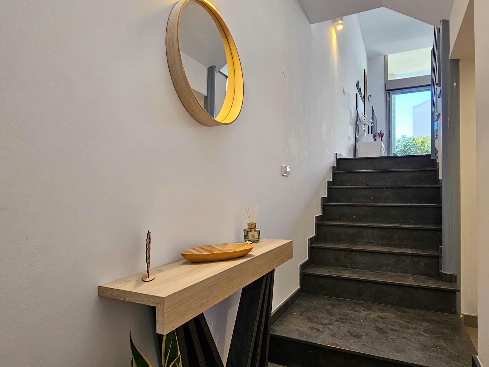 3 soveværelse Rækkehus til salg i Daimus med swimmingpool garage - € 329.000 (Ref: 9695392)