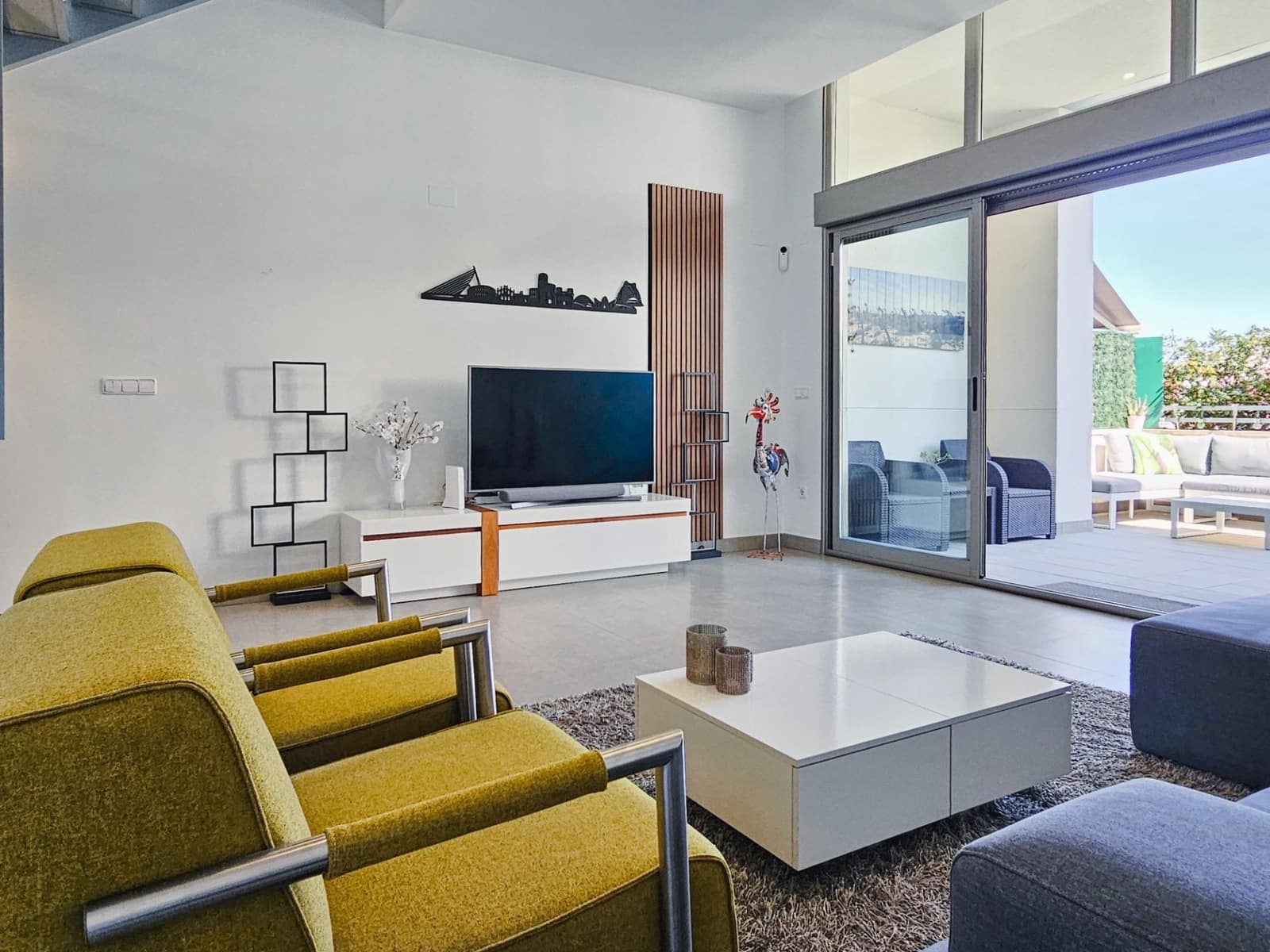 3 soveværelse Rækkehus til salg i Daimus med swimmingpool garage - € 329.000 (Ref: 9695392)