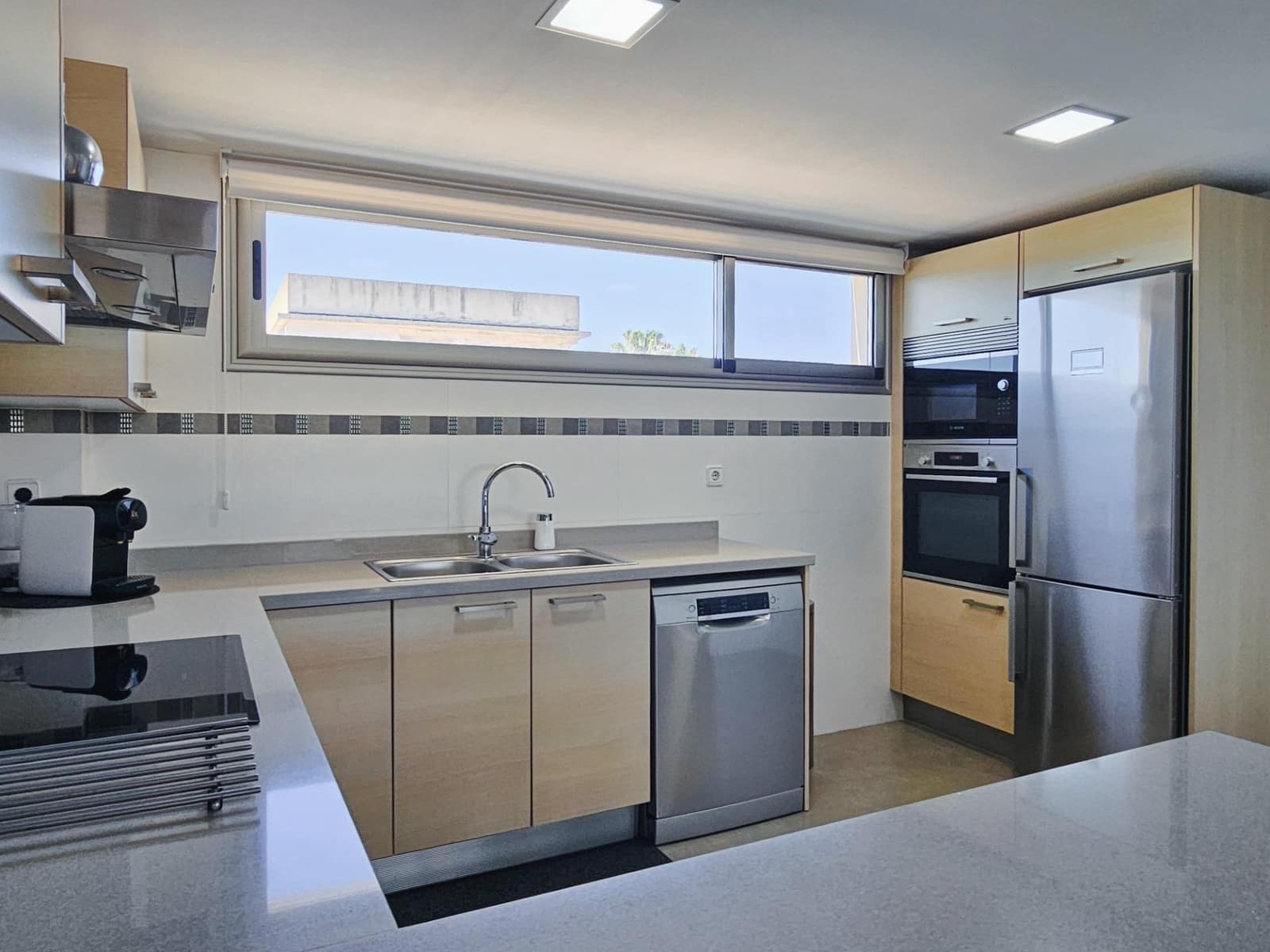 3 soveværelse Rækkehus til salg i Daimus med swimmingpool garage - € 329.000 (Ref: 9695392)