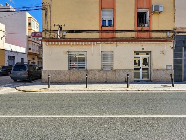 Erhverv til salg i Oliva - € 75.000 (Ref: 9695393)