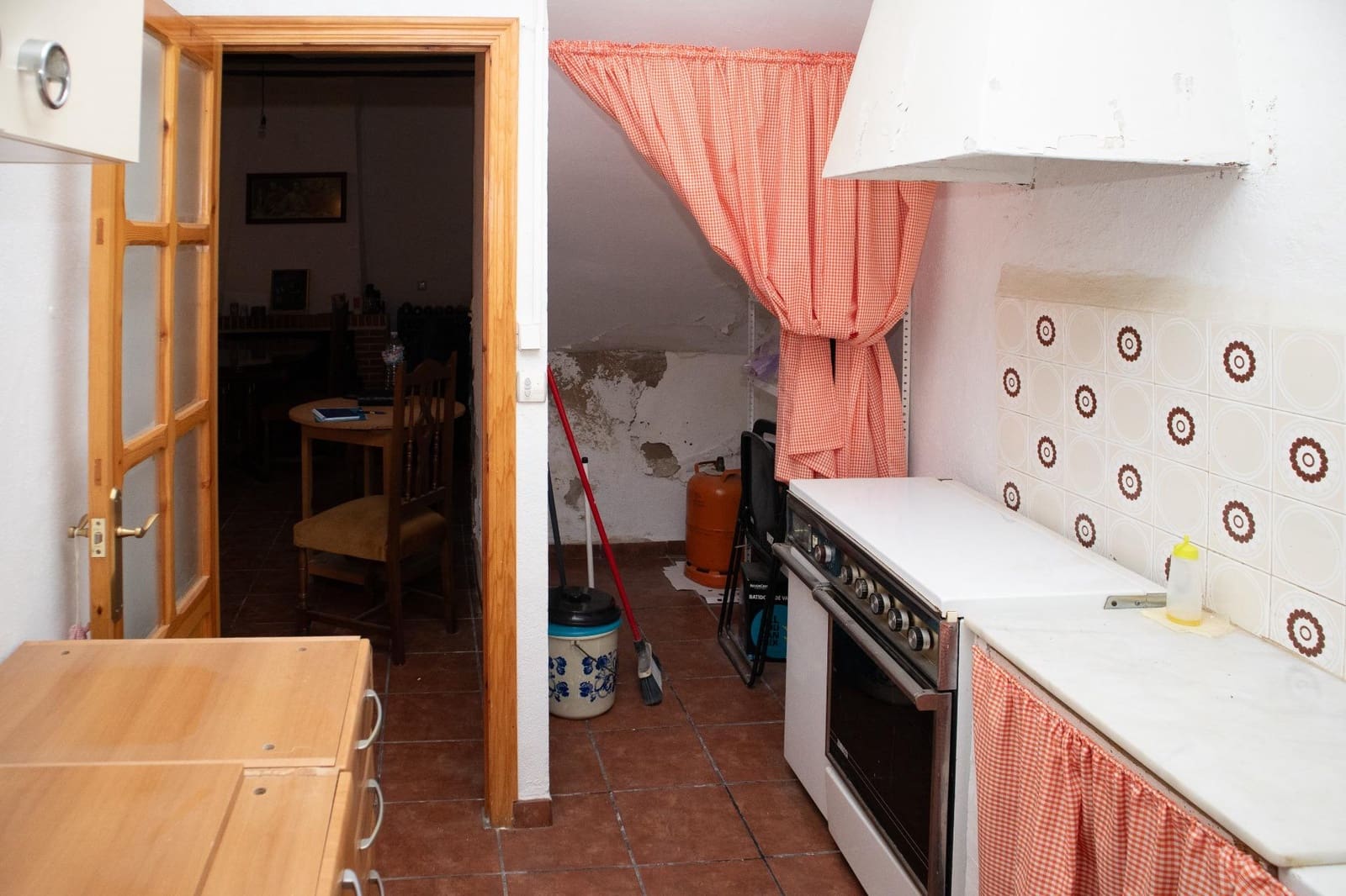 4 chambre Maison de Ville à vendre à Quatretondeta - 120 000 € (Ref: 9735653)