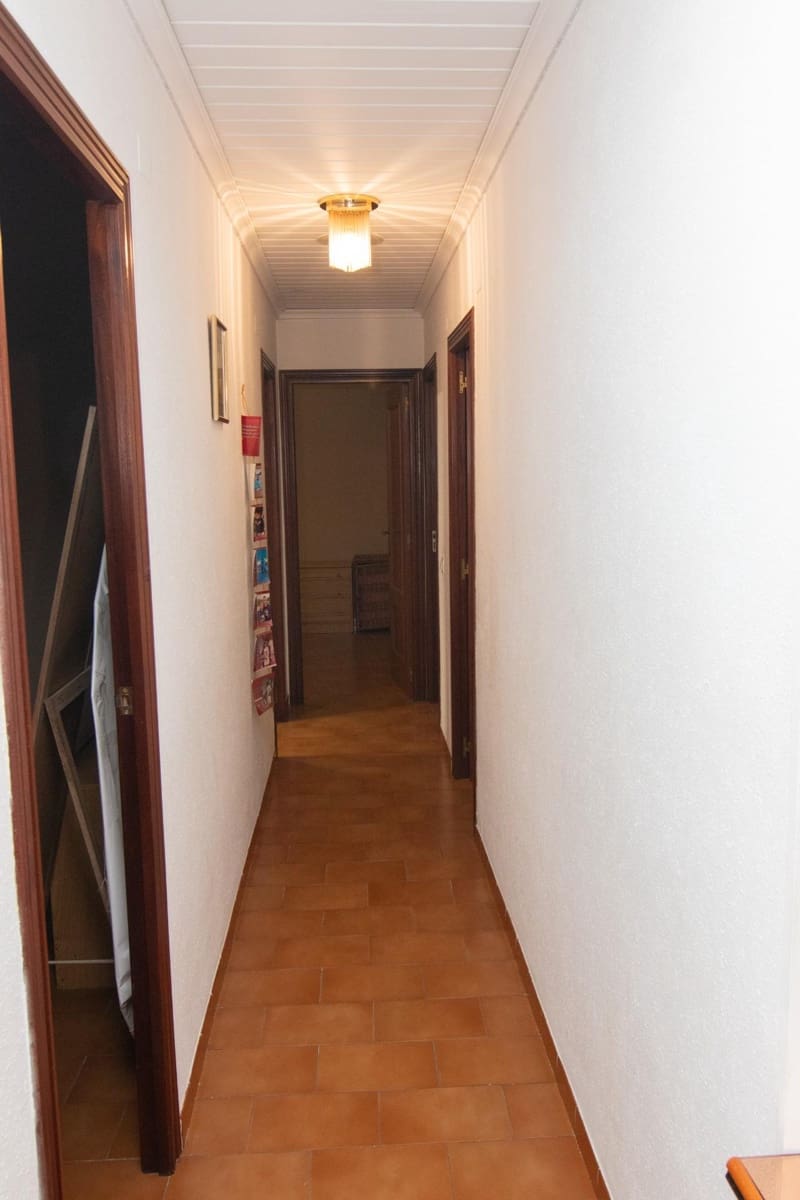 3 soveværelse Lejlighed til salg i L'Orxa / Lorcha med garage - € 55.000 (Ref: 9738623)