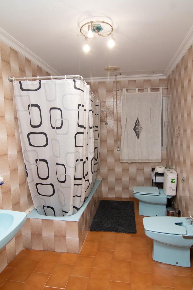 3 soveværelse Lejlighed til salg i L'Orxa / Lorcha med garage - € 55.000 (Ref: 9738623)