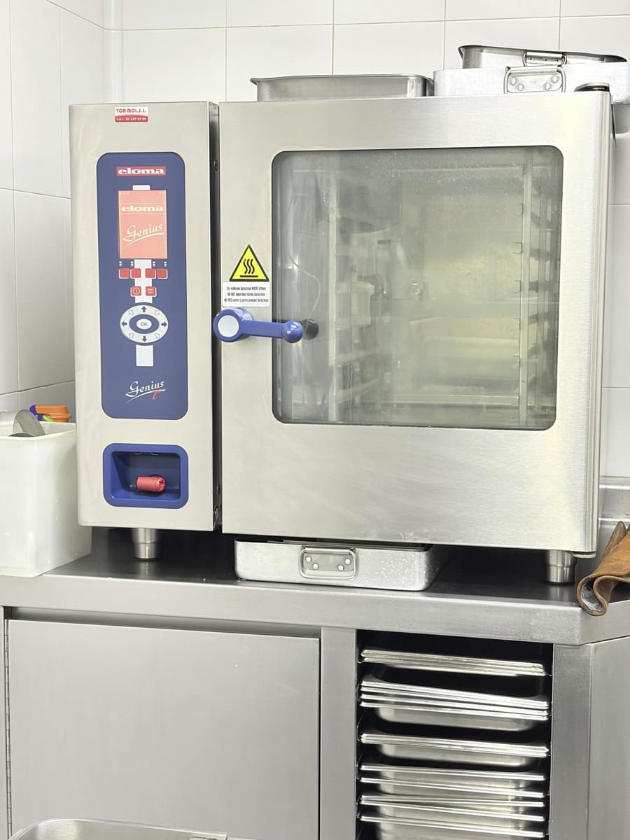 Commercial for sale in Tavernes de la Valldigna - € 430,000 (Ref: 9738624)