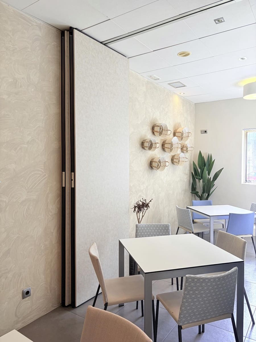 Commercial for sale in Tavernes de la Valldigna - € 430,000 (Ref: 9738624)