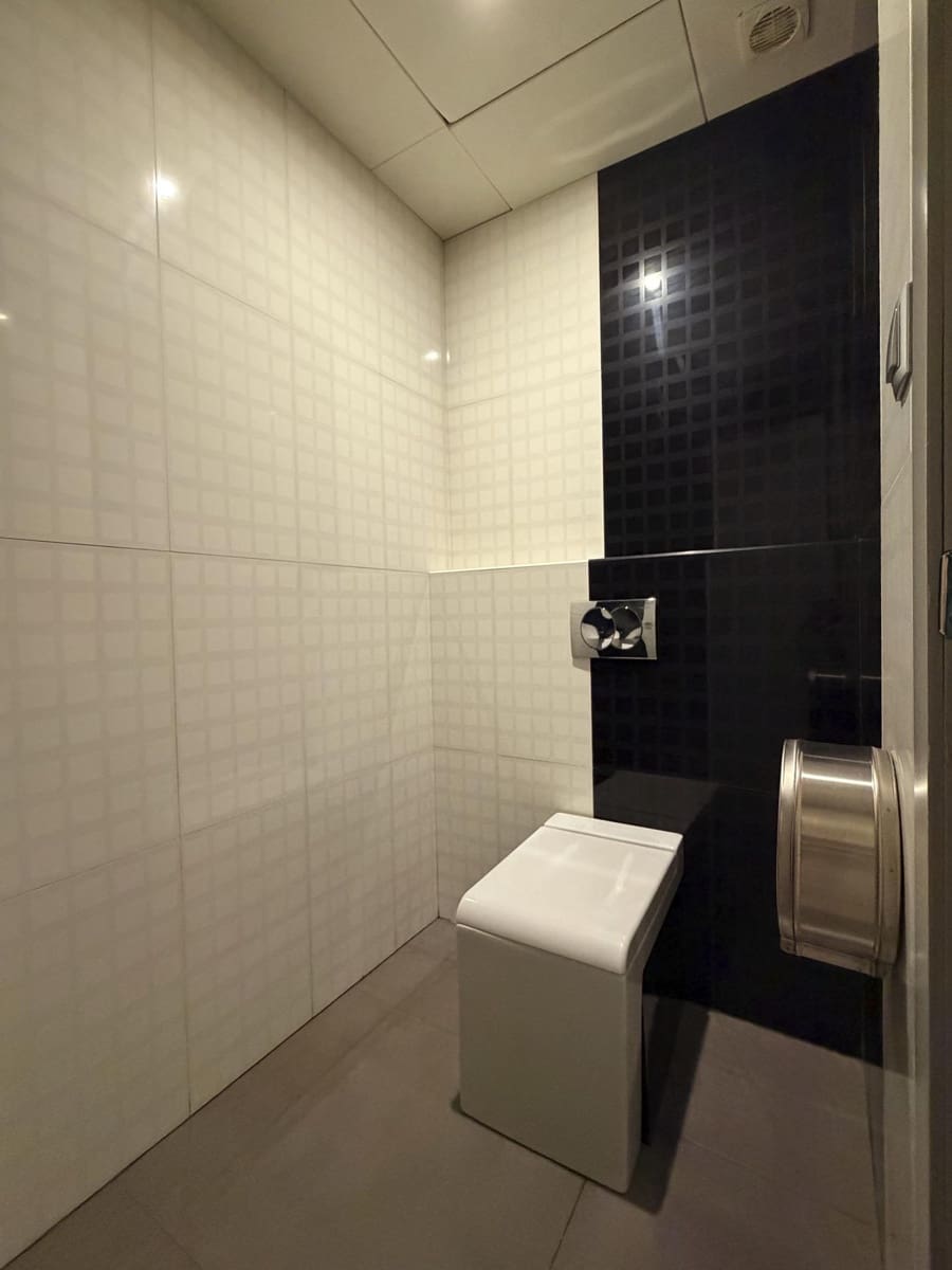 Commercial for sale in Tavernes de la Valldigna - € 430,000 (Ref: 9738624)