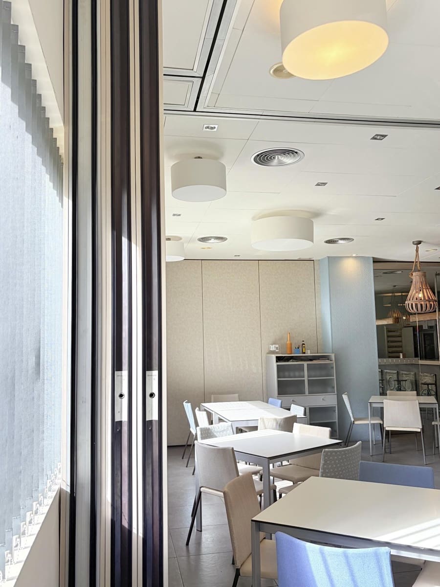 Commercial for sale in Tavernes de la Valldigna - € 430,000 (Ref: 9738624)