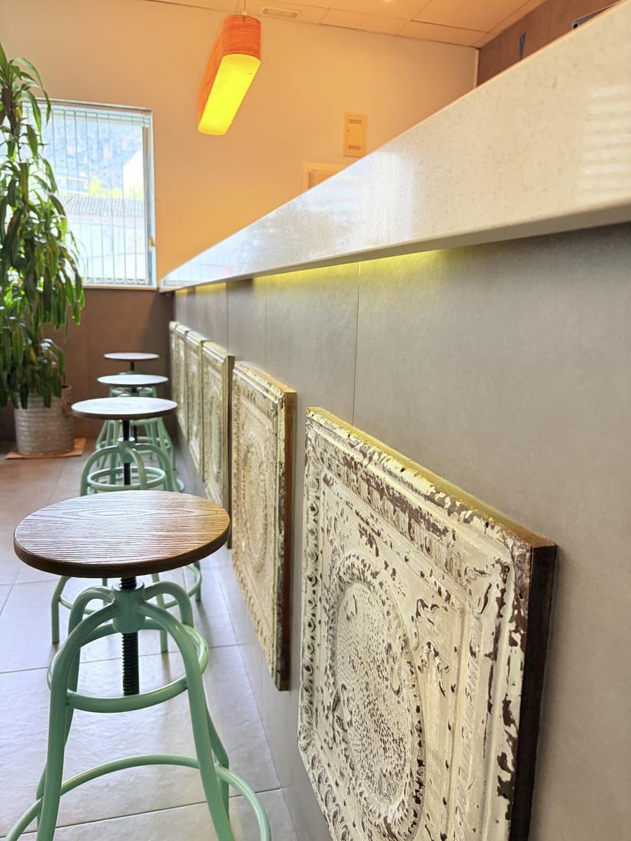 Commercial for sale in Tavernes de la Valldigna - € 430,000 (Ref: 9738624)