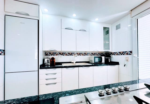 2 soverom Penthouse til salgs i Les Bassetes - El Marjal, Dénia med svømmebasseng garasje - € 412 000 (Ref: 9741766)