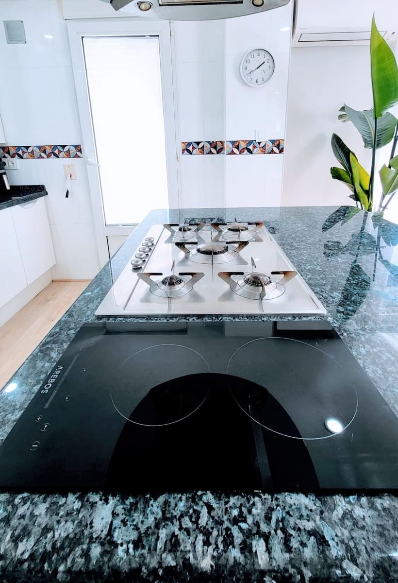 2 sovrum Takvåning till salu i Denia med pool garage - 412 000 € (Ref: 9741766)