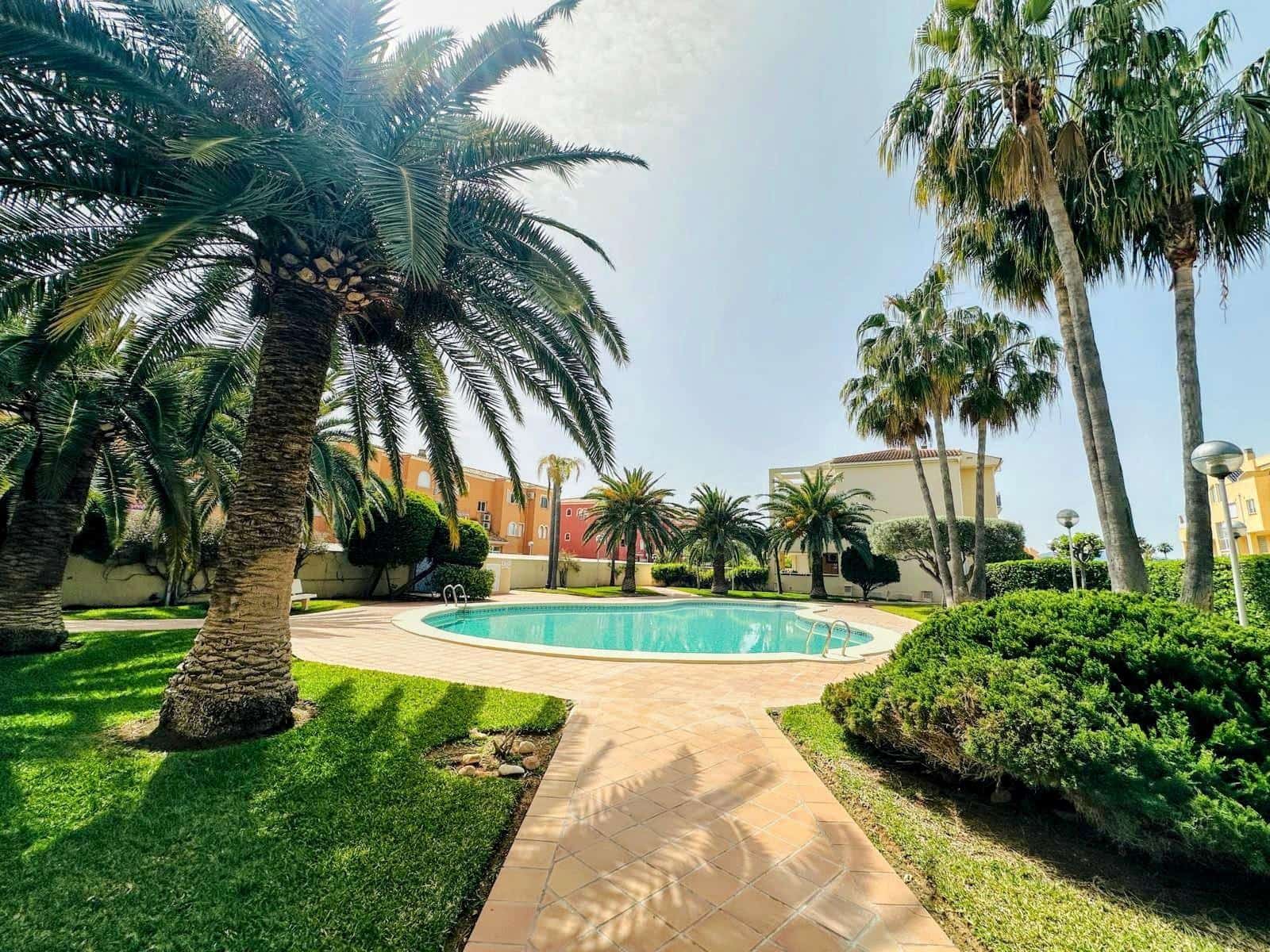 2 sovrum Takvåning till salu i Denia med pool garage - 412 000 € (Ref: 9741766)