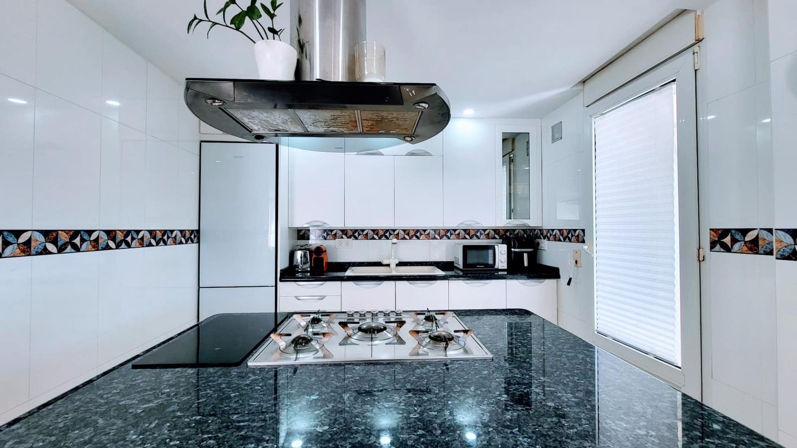 2 sovrum Takvåning till salu i Denia med pool garage - 412 000 € (Ref: 9741766)