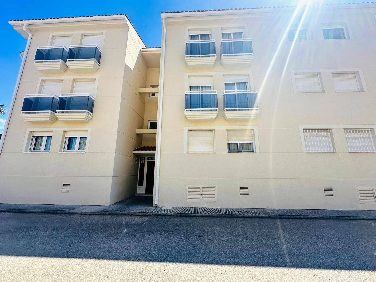 2 sovrum Takvåning till salu i Denia med pool garage - 412 000 € (Ref: 9741766)