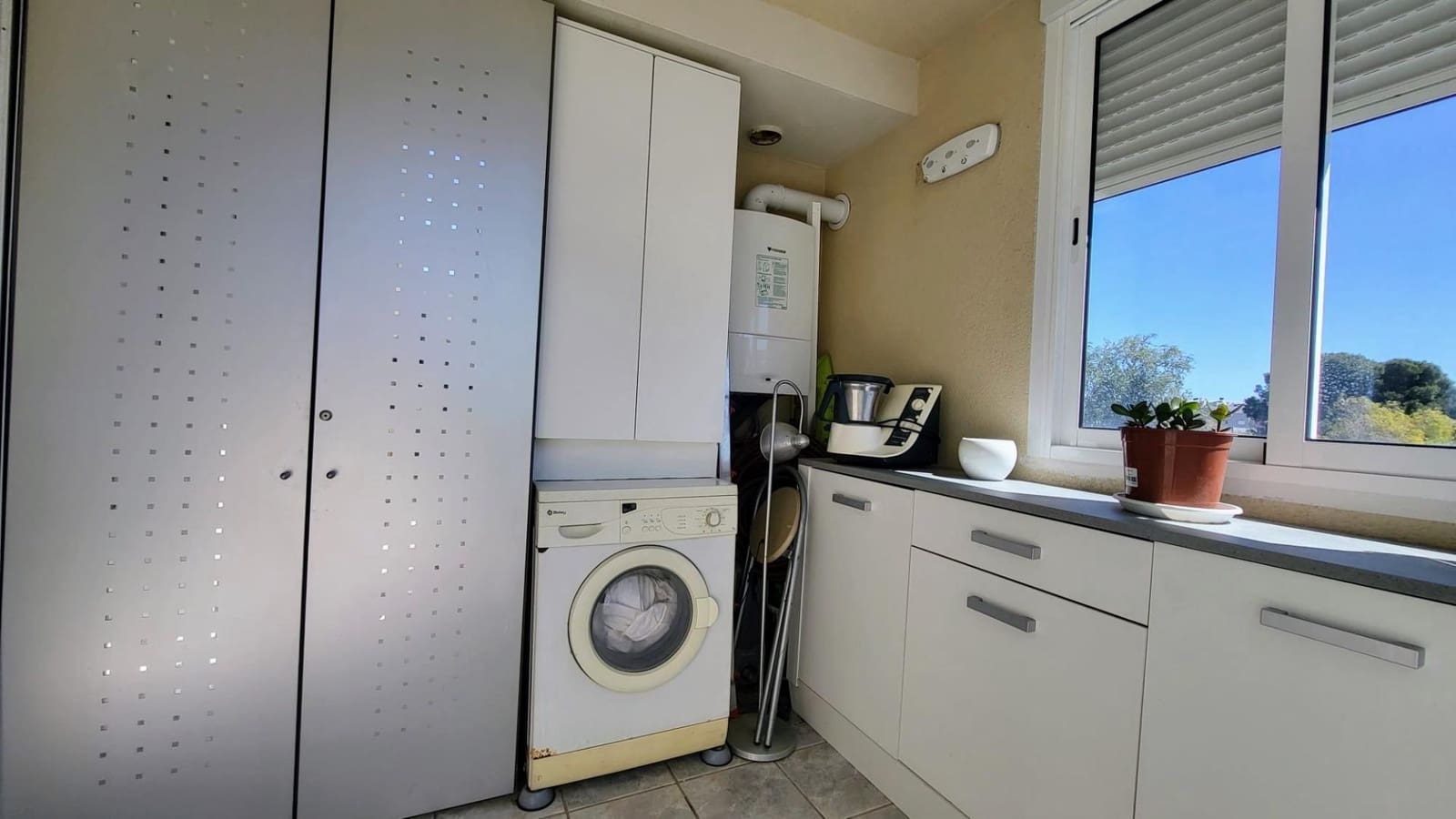 2 sovrum Takvåning till salu i Denia med pool garage - 412 000 € (Ref: 9741766)