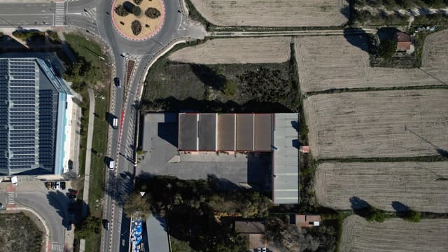 Biznes na sprzedaż w Onil - 950 000 € (Ref: 9770711)