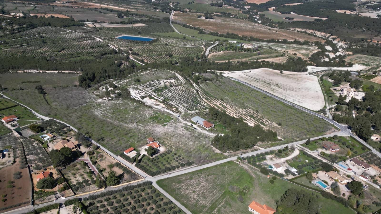 Building Plot for sale in Ontinyent - € 330,000 (Ref: 9773104)