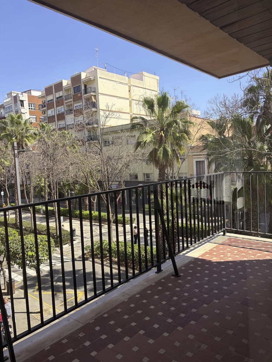 1 slaapkamer Flat te huur in Torrent - € 1.000 (Ref: 9784493)