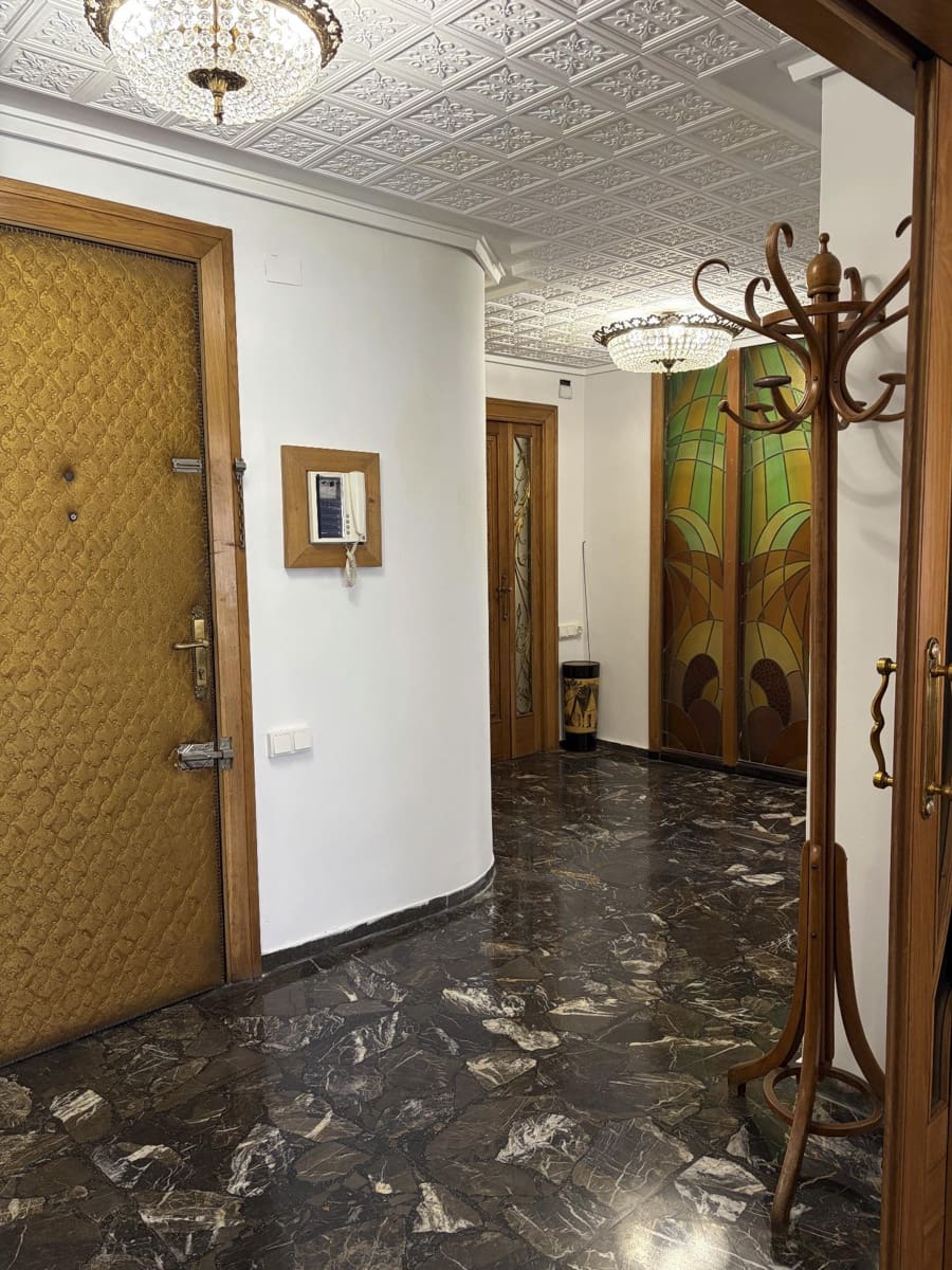 1 slaapkamer Flat te huur in Torrent - € 1.000 (Ref: 9784493)