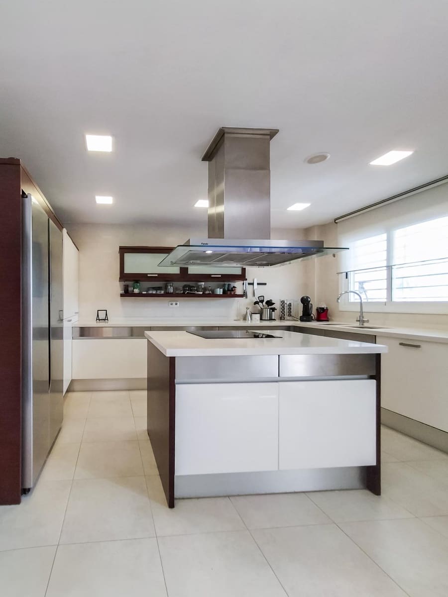 4 camera da letto Villetta a Schiera in vendita in Alzira con garage - 360.000 € (Rif: 9791089)