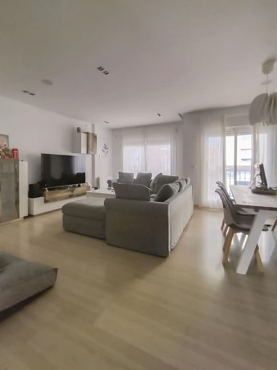 4 camera da letto Villetta a Schiera in vendita in Alzira con garage - 360.000 € (Rif: 9791089)