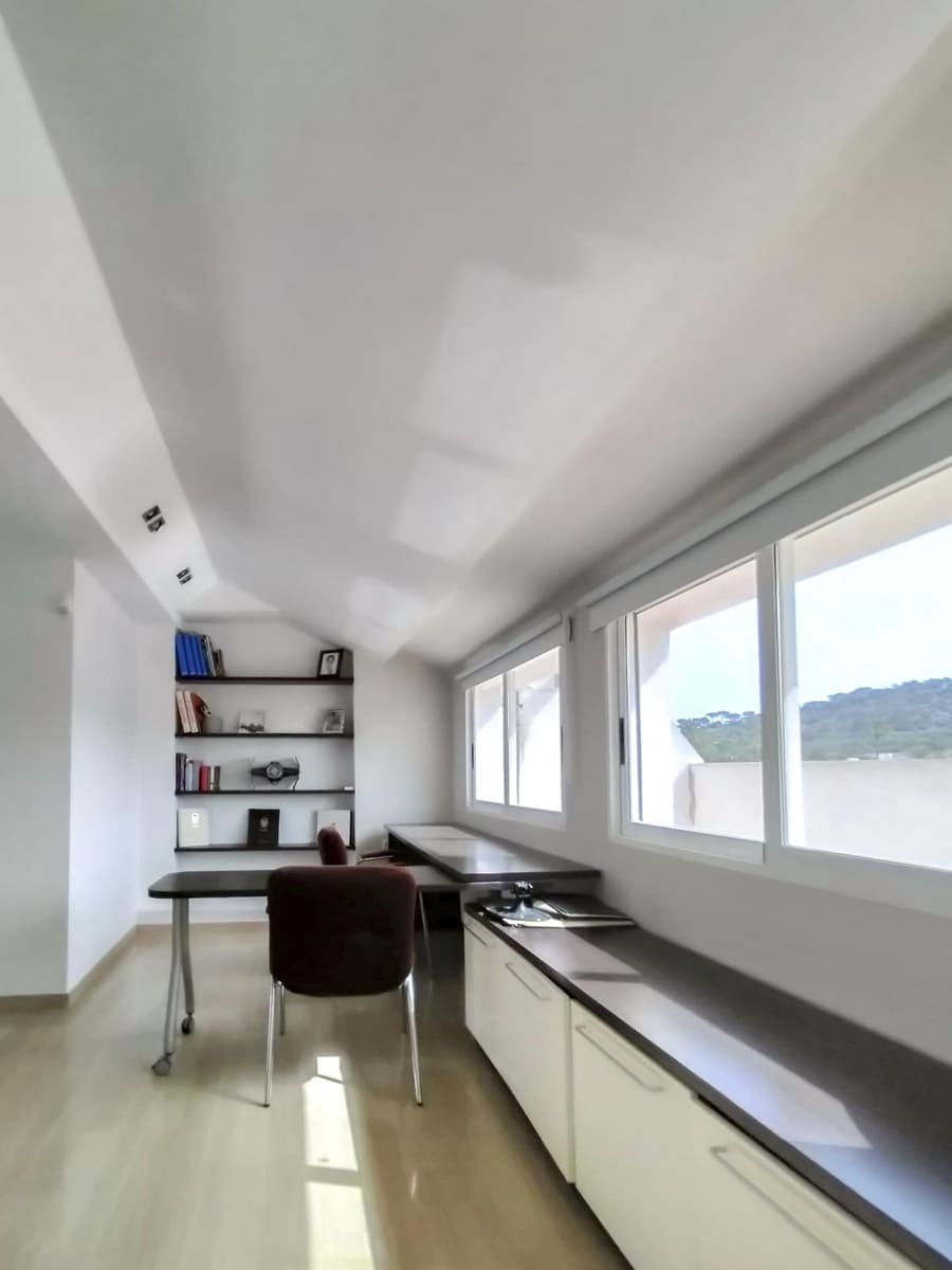 4 camera da letto Villetta a Schiera in vendita in Alzira con garage - 360.000 € (Rif: 9791089)