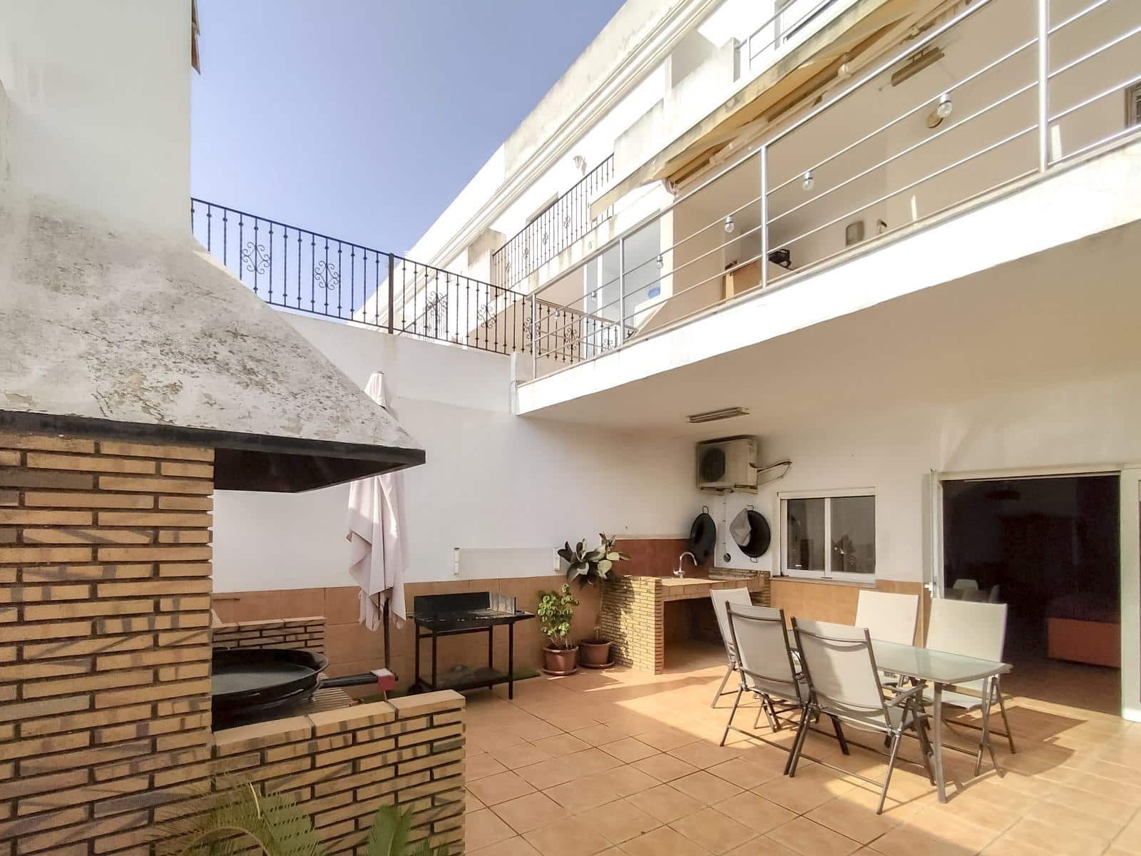 4 camera da letto Villetta a Schiera in vendita in Alzira con garage - 360.000 € (Rif: 9791089)