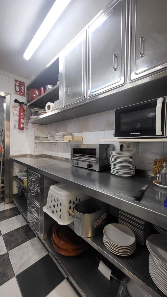 Entreprise à vendre à Gandia - 278 000 € (Ref: 9797154)