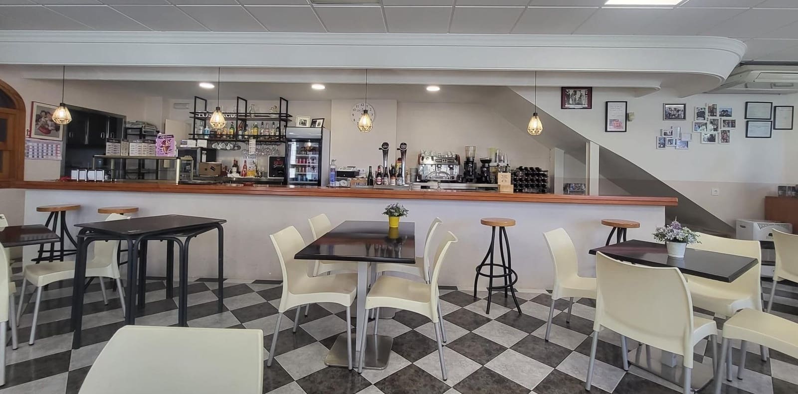 Entreprise à vendre à Gandia - 278 000 € (Ref: 9797154)