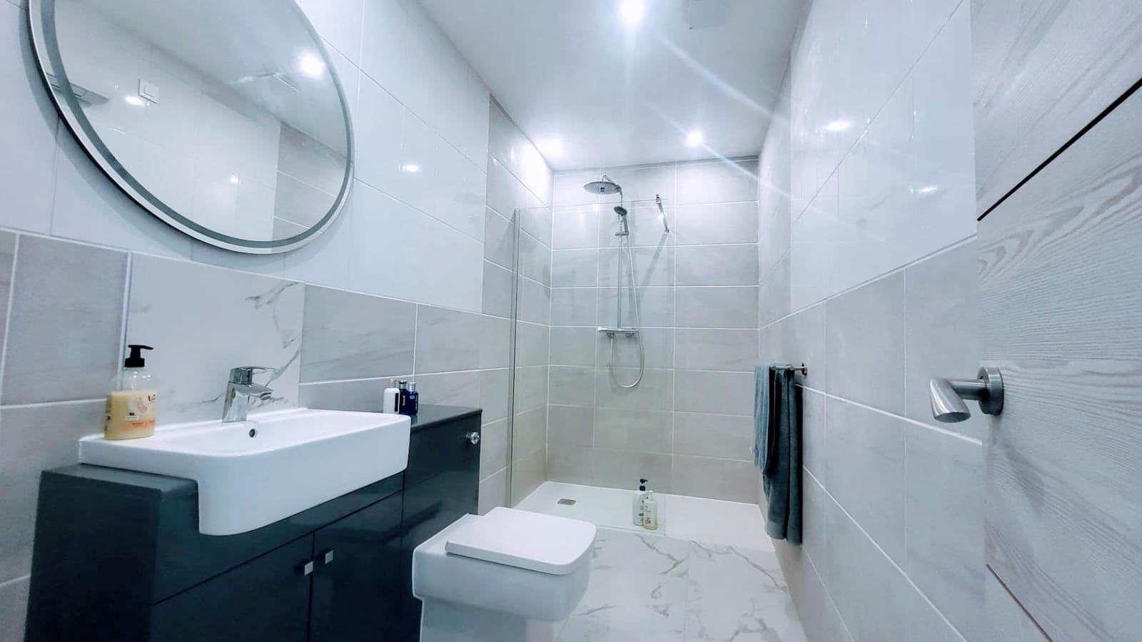 5 makuuhuone Rivitalo myytävänä paikassa Barx mukana 
autotalli - 225 000 € (Ref: 9799309)