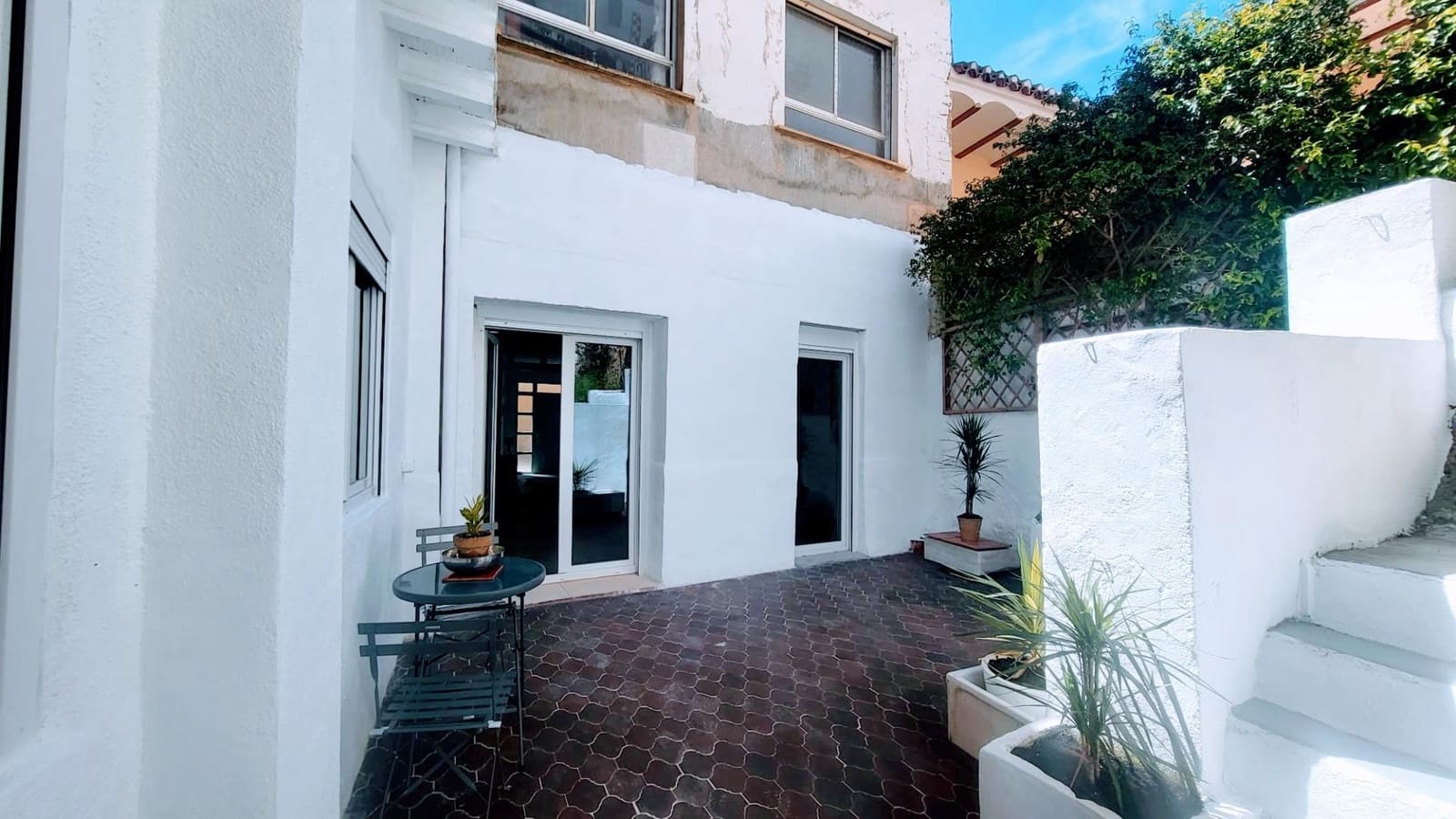 5 makuuhuone Rivitalo myytävänä paikassa Barx mukana 
autotalli - 225 000 € (Ref: 9799309)