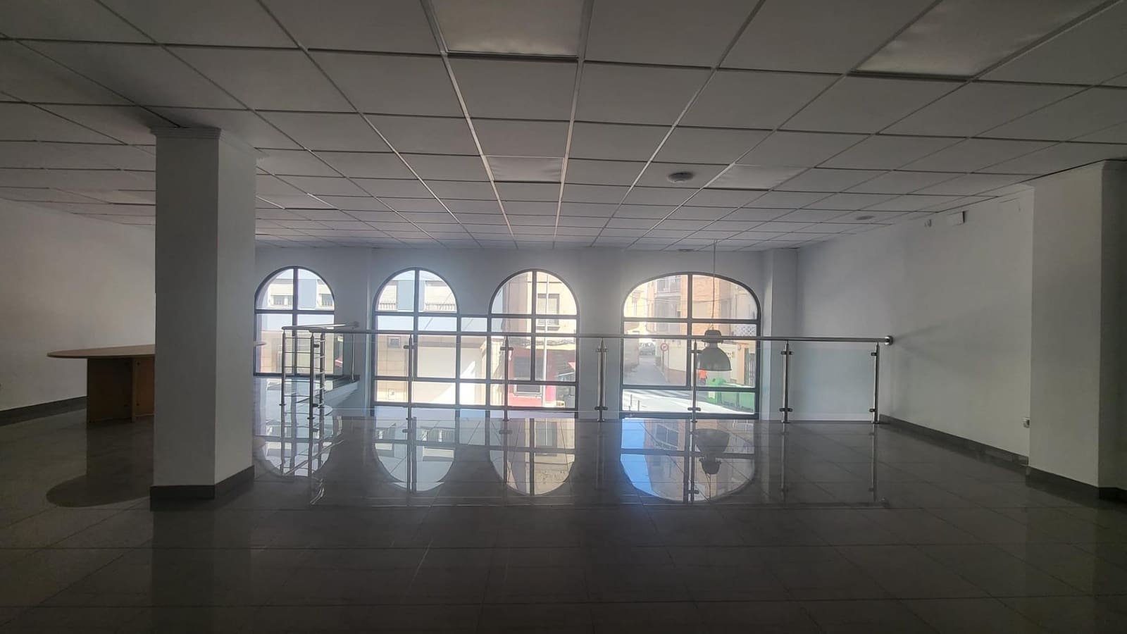 Commercial for sale in Tavernes de la Valldigna - € 219,000 (Ref: 9811971)