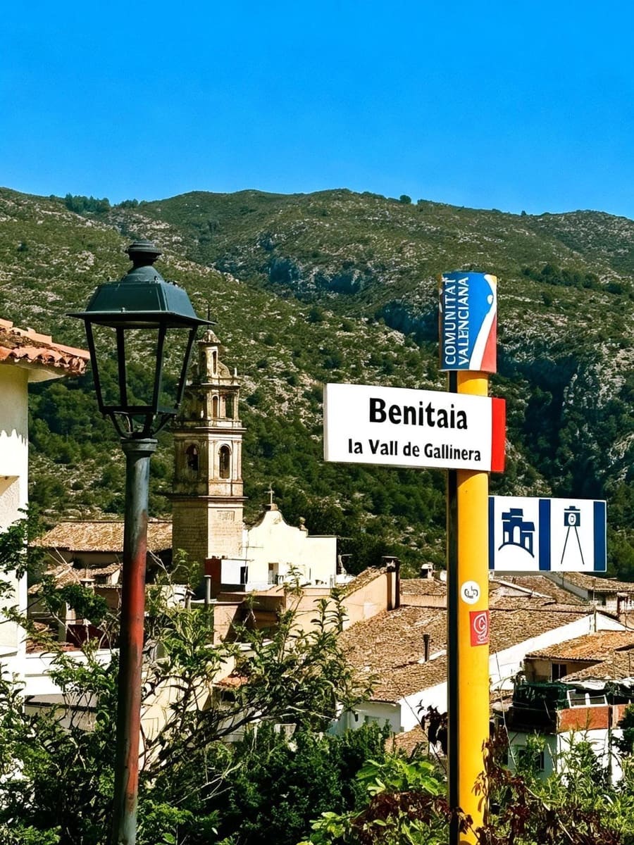 2 bedroom Townhouse for sale in Vall de Gallinera - € 220,000 (Ref: 9822986)