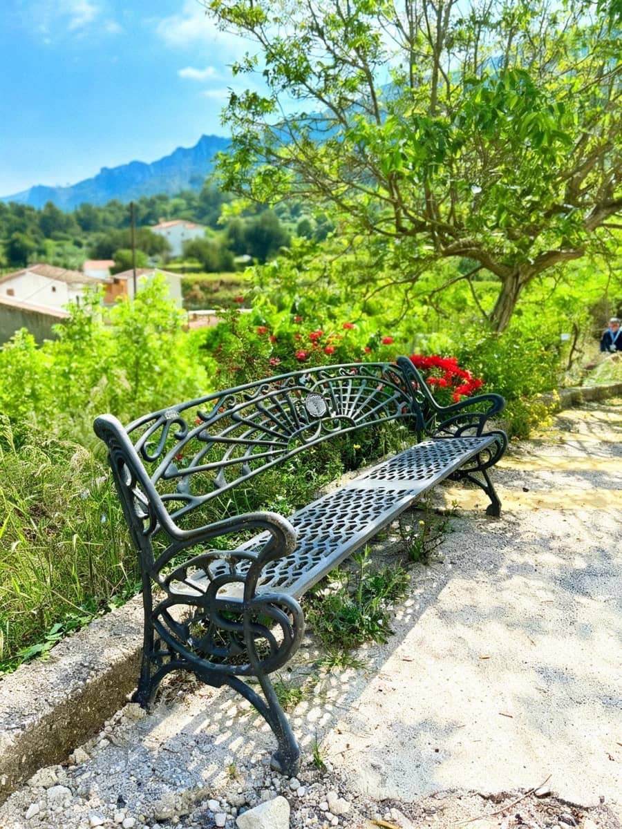 2 bedroom Townhouse for sale in Vall de Gallinera - € 220,000 (Ref: 9822986)
