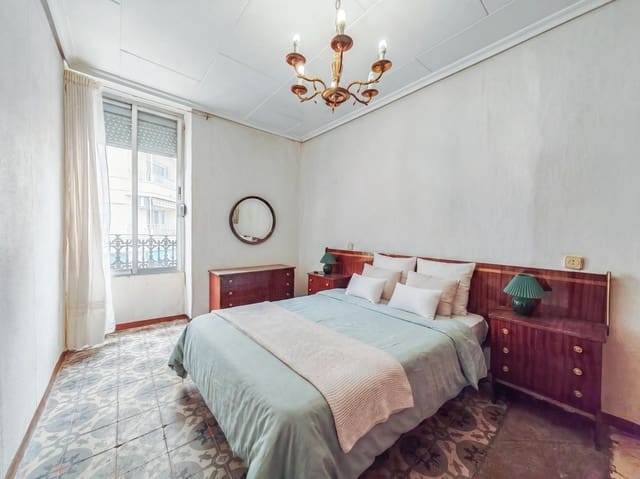 3 chambre Appartement à vendre à Torrent - 120 000 € (Ref: 9825292)