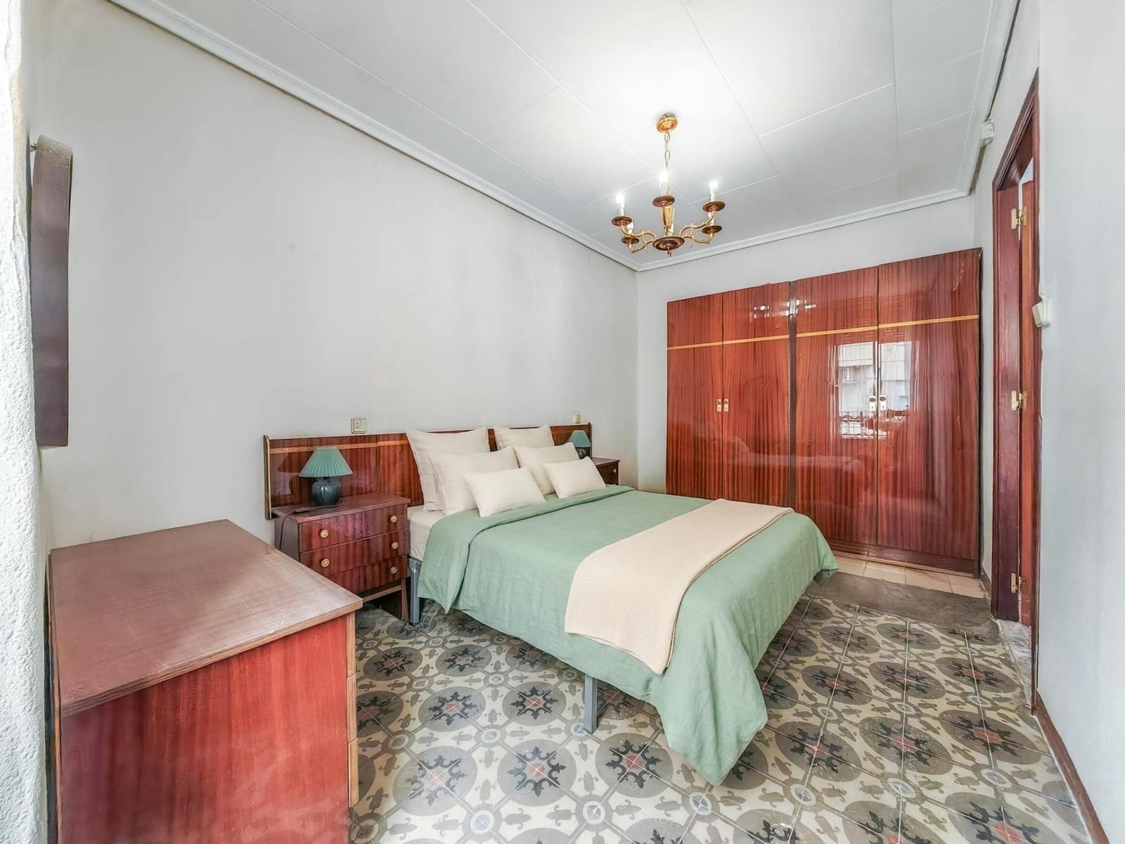 3 chambre Appartement à vendre à Torrent - 120 000 € (Ref: 9825292)