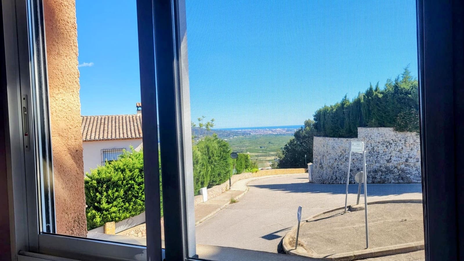 3 soverom Villa til salgs i Ador med svømmebasseng garasje - € 409 000 (Ref: 9840379)