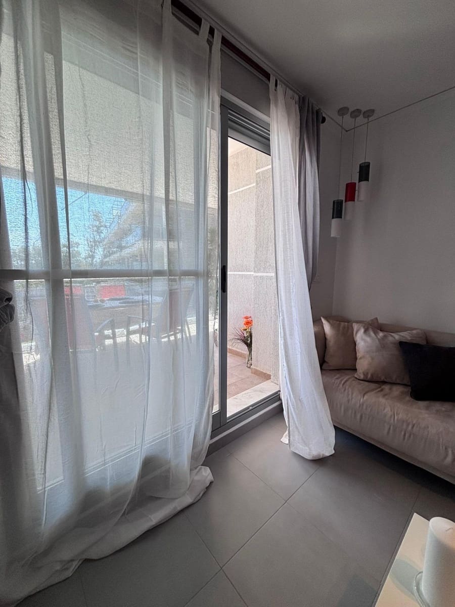 Apartamento de 2 habitaciones en Dénia en venta con piscina garaje - 430.000 € (Ref: 9867074)