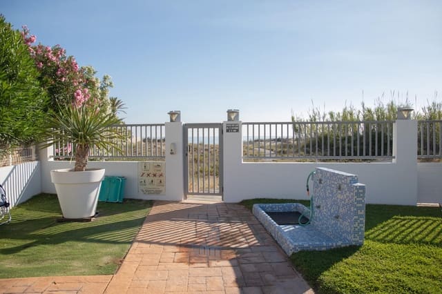 2 bedroom Apartment for sale in Dénia with pool garage - € 430,000 (Ref: 9867074)