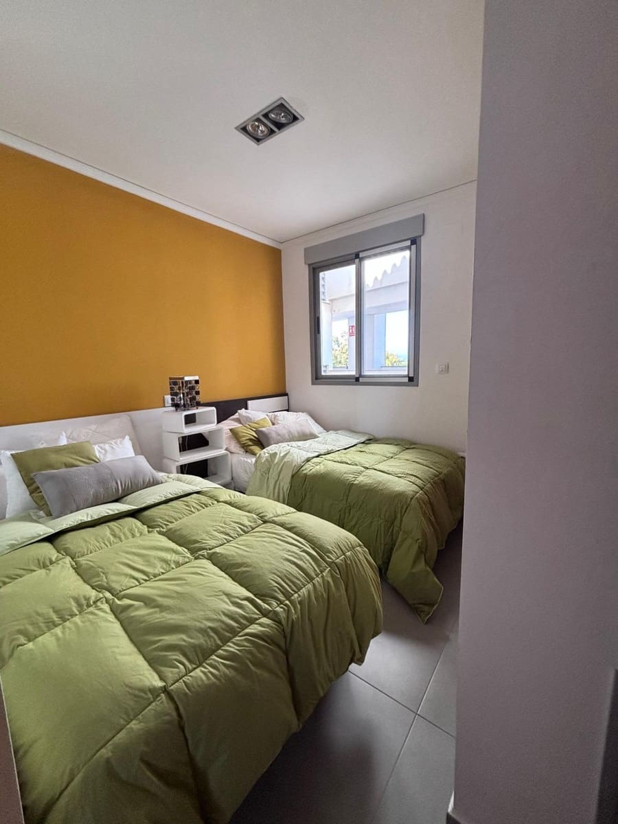 2 bedroom Apartment for sale in Denia with pool garage - € 399,000 (Ref: 9867074)