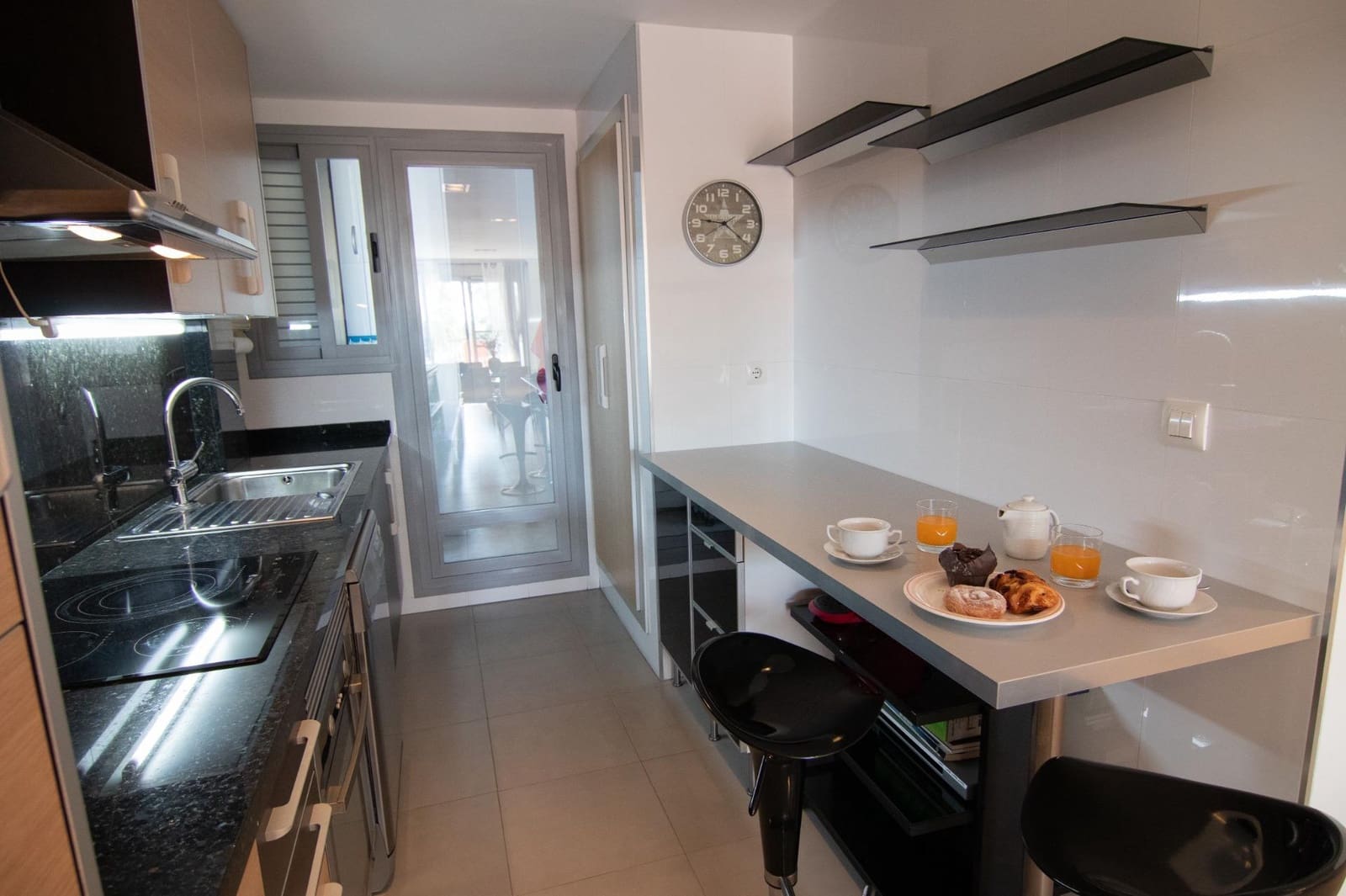 2 bedroom Apartment for sale in Denia with pool garage - € 399,000 (Ref: 9867074)