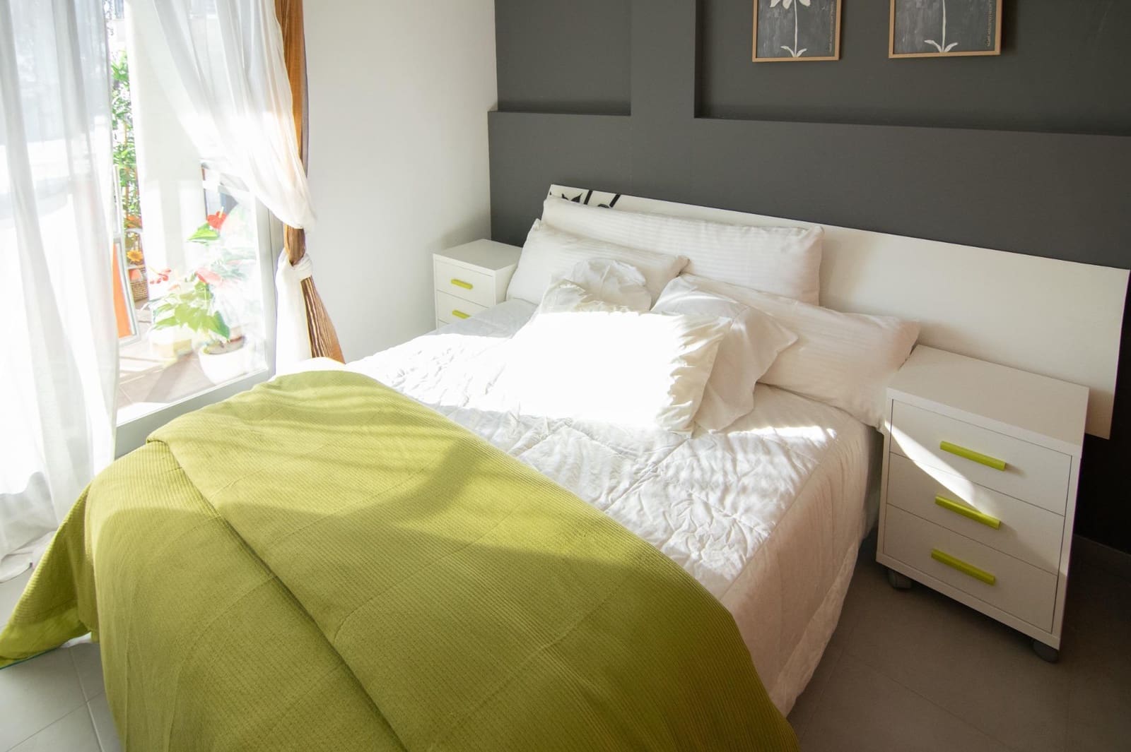 2 bedroom Apartment for sale in Denia with pool garage - € 399,000 (Ref: 9867074)