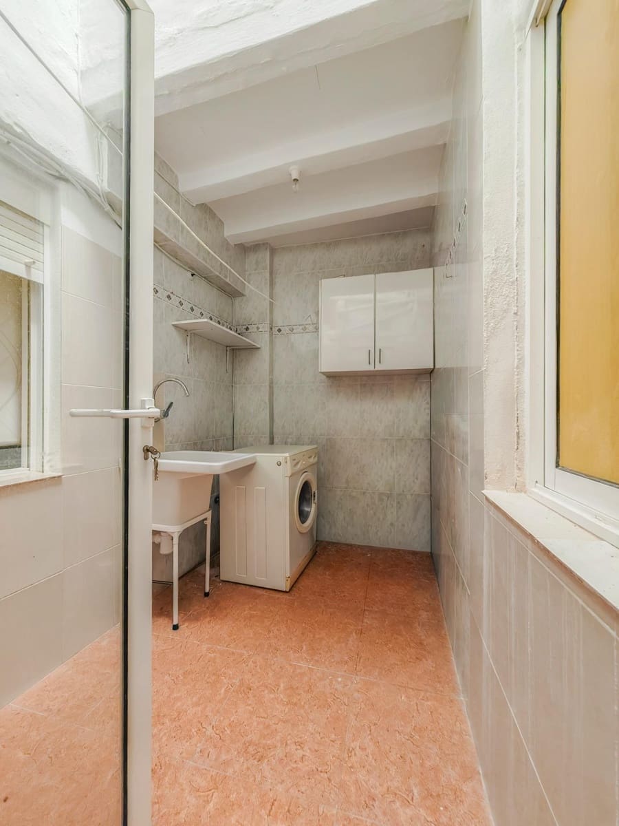 5 chambre Maison de Ville à vendre à Otos - 50 000 € (Ref: 9867076)