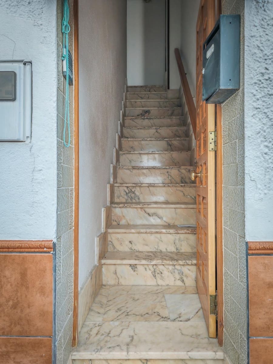5 chambre Maison de Ville à vendre à Otos - 50 000 € (Ref: 9867076)