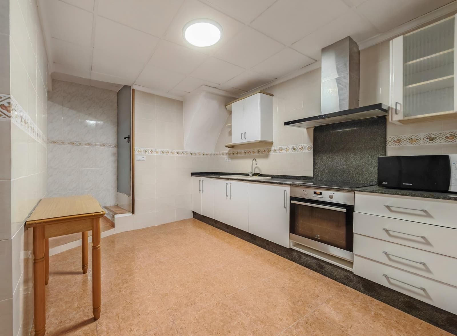 5 chambre Maison de Ville à vendre à Otos - 50 000 € (Ref: 9867076)