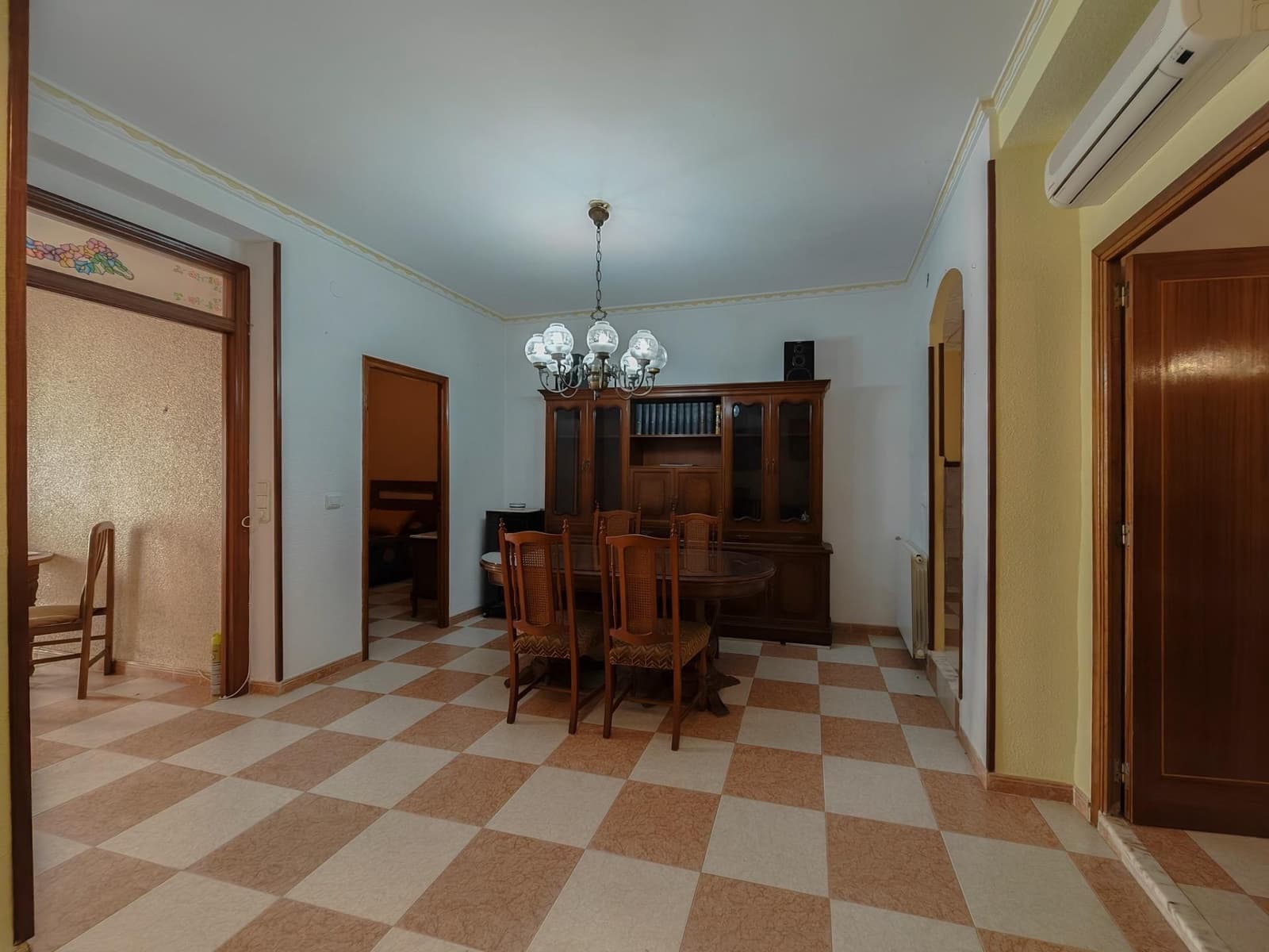 5 chambre Maison de Ville à vendre à Otos - 50 000 € (Ref: 9867076)
