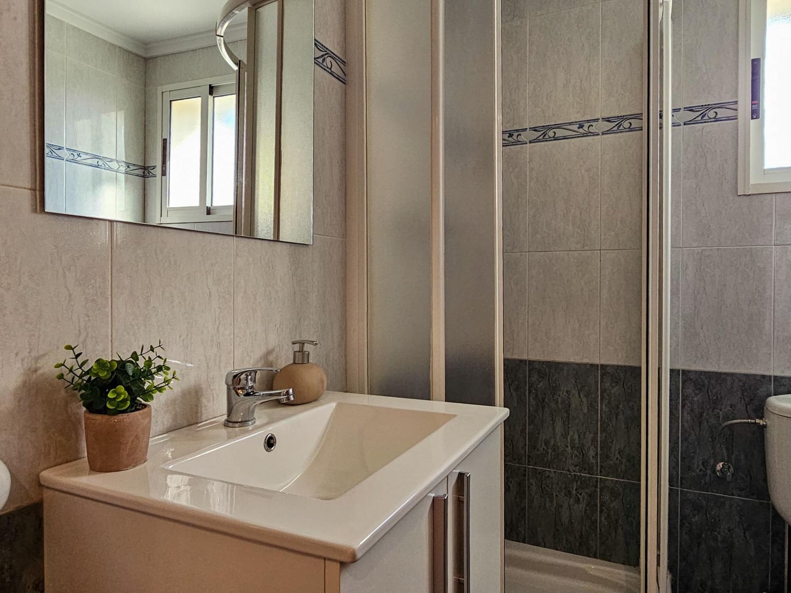 2 Zimmer Villa zu verkaufen in Oliva - 280.000 € (Ref: 9898741)