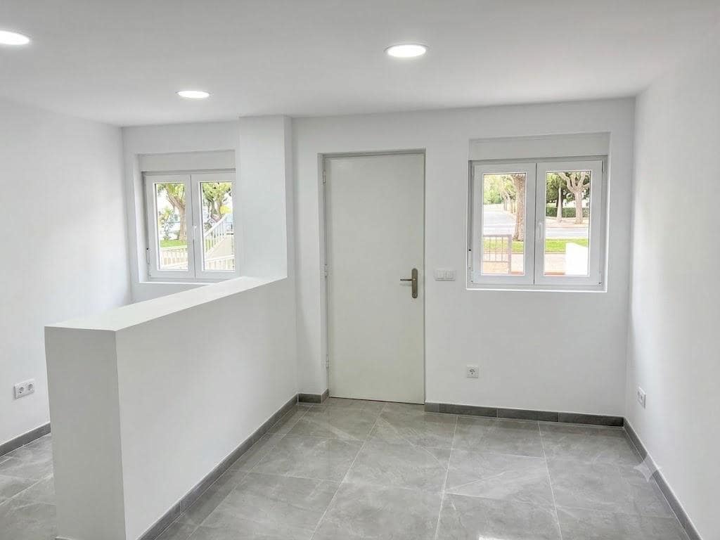 1 makuuhuone Kaupallinen myytävänä paikassa Gandia - 250 000 € (Ref: 9898742)