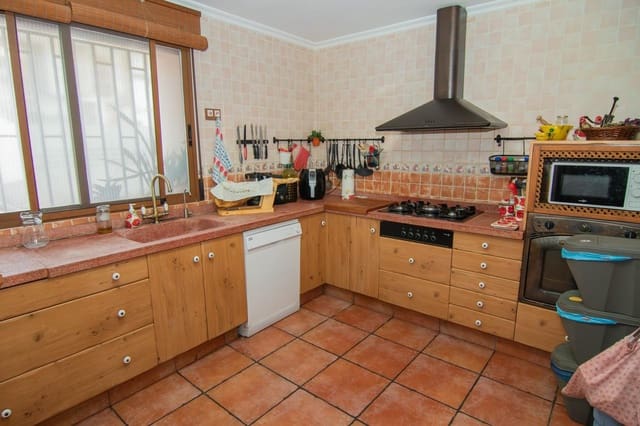 4 Zimmer Apartment zu verkaufen in Cocentaina - 180.000 € (Ref: 9898743)