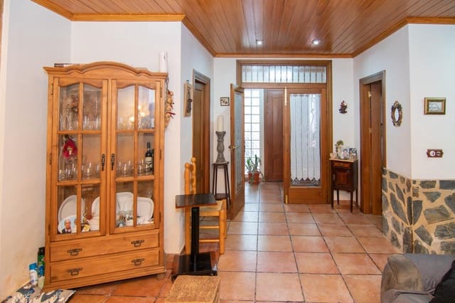 4 Zimmer Apartment zu verkaufen in Cocentaina - 180.000 € (Ref: 9898743)